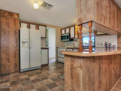 Entrance Off The Kitchen