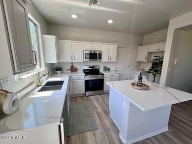 2731 W Bisbee Way unit 43, Phoenix, AZ 85086 - photo 4