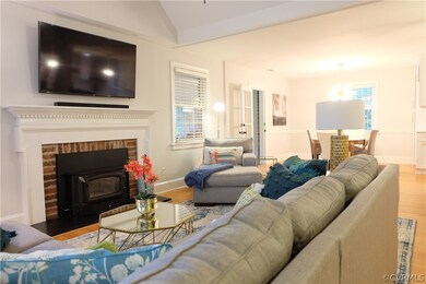 3713 Whitewood Rd, Richmond, VA 23235 - photo 7