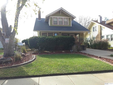 1943 Sewell St, Lincoln, NE 68502 - photo 2