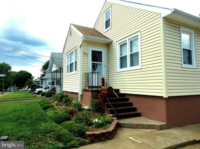 345 Spruce Ave, Maple Shade, NJ 08052 - photo 3