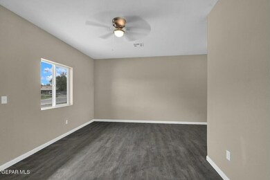 368 Milton Rd unit c, El Paso, TX 79915 - photo 2