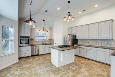 515 Fairbanks Dr, Magnolia, TX 77354 - photo 4