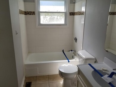 17811 Springfield Ave unit 5, Country Club Hills, IL 60478 - photo 4