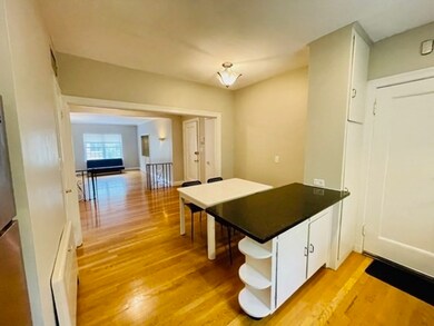 159 Saint Paul St unit 7, Brookline, MA 02446 - photo 5