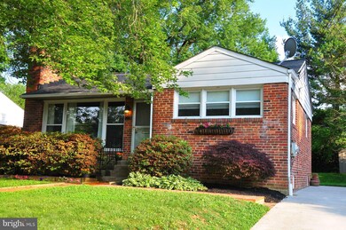 2406 Evans Dr, Silver Spring, MD 20902 - photo 2