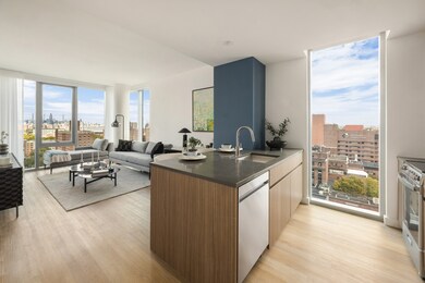 89 Dekalb Ave unit 5E, Downtown Brooklyn, NY 11201 - photo 2