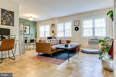 3247 Martha Custis Dr, Alexandria, VA 22302 - photo 3