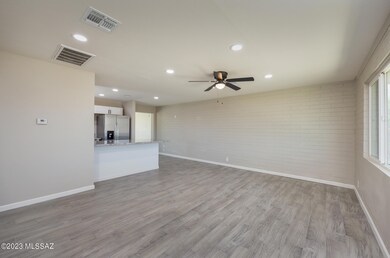 5758-29th_mls-3