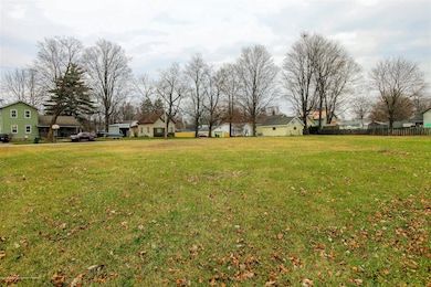Vacant Land-windowstill-real-estate-phot