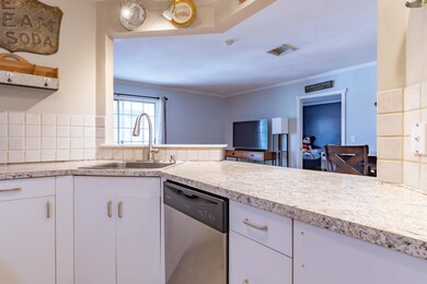 Stoney Creek Condominiums unit 35, Milford, NH 03055 - photo 5