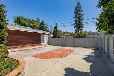 3160 Louis Rd, Palo Alto, CA 94303 - photo 5