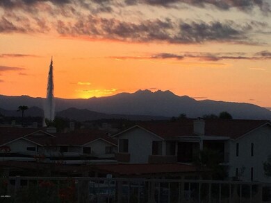 Four Peaks Sunrise w/Fountain