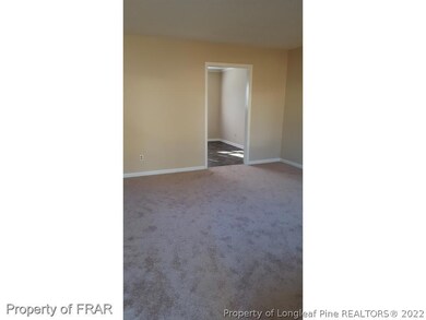 7575 Jennings Ln, Fayetteville, NC 28303 - photo 2