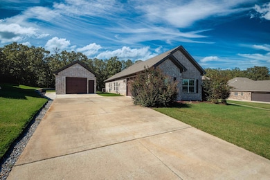 1583 Calcutta Dr, Cabot, AR 72023 - photo 2