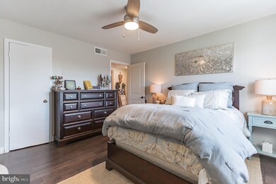 810 Gregorys Way, Voorhees, NJ 08043 - photo 5