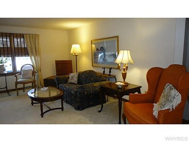 842 Thomas Fox Dr W, North Tonawanda, NY 14120 - photo 5