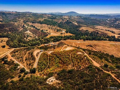 12109 Keys Creek Rd, Valley Center, CA 92082 - photo 3