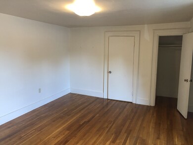 29 Pleasant St unit 2, Cambridge, MA 02139 - photo 3