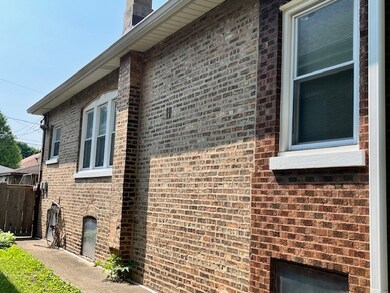 2722 Euclid Ave, Berwyn, IL 60402 - photo 4