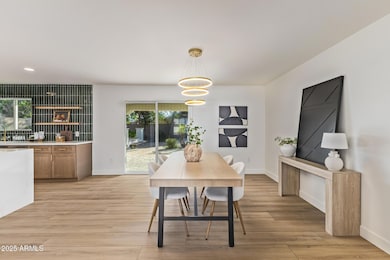 3401 E Shaw Butte Dr, Phoenix, AZ 85028 - photo 4