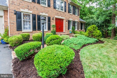 8321 Argent Cir, Fairfax Station, VA 22039 - photo 5