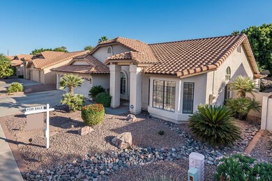 853 W Emerald Island Dr - MLS-4