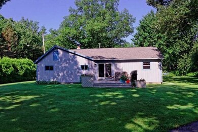 67 East St, Schenectady, NY 12309 - photo 3