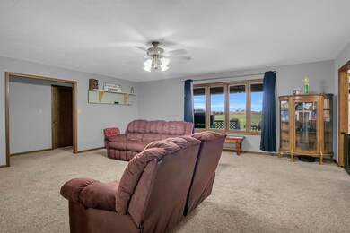 605 N Easy St, Elm Creek, NE 68836 - photo 5