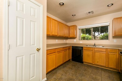 2466 S Nielson St-8