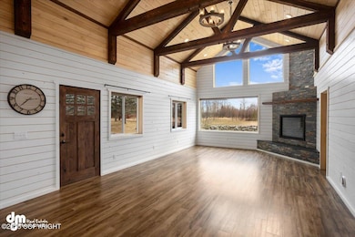 008-Living JWK_IMG_1504