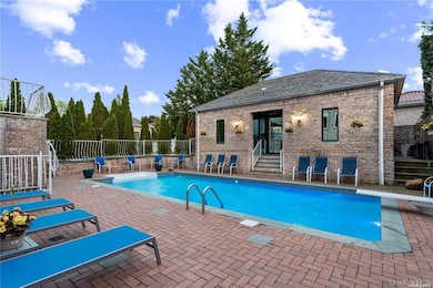 6 Summit Place, Whitestone, NY 11357 - photo 7