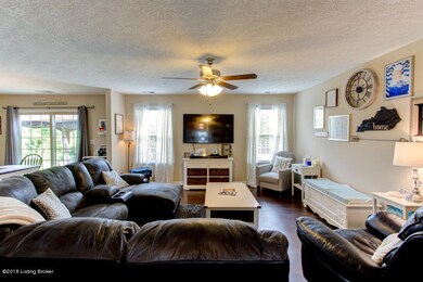 424 Gentry Crossings Blvd, Mount Washington, KY 40047 - photo 4