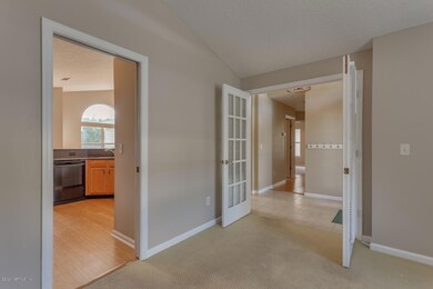 formal dining/flex space