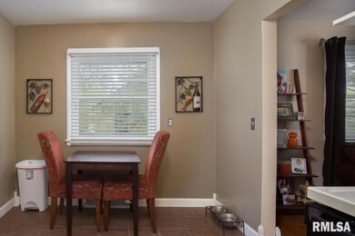 1340 W 38th St, Davenport, IA 52806 - photo 7