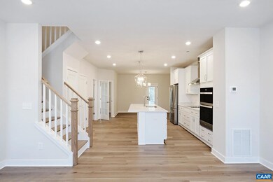 954 Belvedere Way unit A, Charlottesville, VA 22901 - photo 6