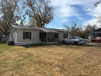 15,23,29 29th Ave NW, Moultrie, GA 31768 - photo 2