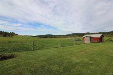 New high tensile and woven wire in all pastures in