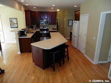 Breakfast Room Stainless steel appliances remain, 