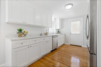 95 Oak St, Holliston, MA 01746 - photo 4