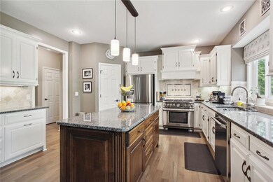 7314 Oakview St, Shawnee, KS 66216 - photo 5