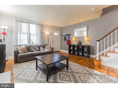 210 Hazel Ave, Folsom, PA 19033 - photo 3