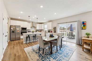 3823 Golden Wood Way, Uniontown, OH 44685 - photo 7