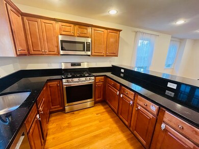 191 Bridge St unit C, Weymouth, NY 10191 - photo 3