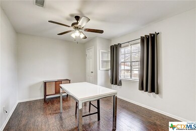 620 N 23rd St, Copperas Cove, TX 76522 - photo 5