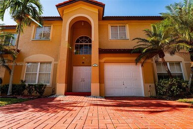 241 W Forest Oak Cir, Davie, FL 33325 - photo 5