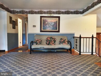 8 Spinning Wheel Ln, Clementon, NJ 08021 - photo 2