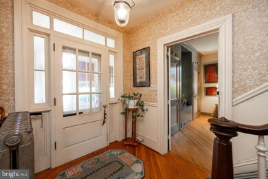 910 Maple St, Honey Brook, PA 19344 - photo 7