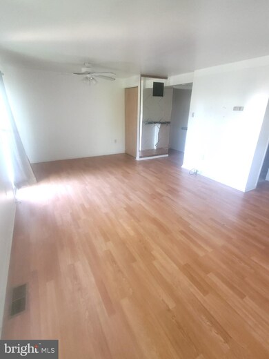 17 Kings Grant Way, Wilmington, DE 19802 - photo 3