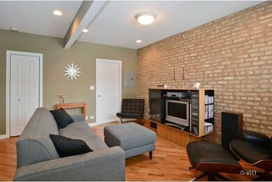 4824 N Hoyne Ave unit 2, Chicago, IL 60625 - photo 3